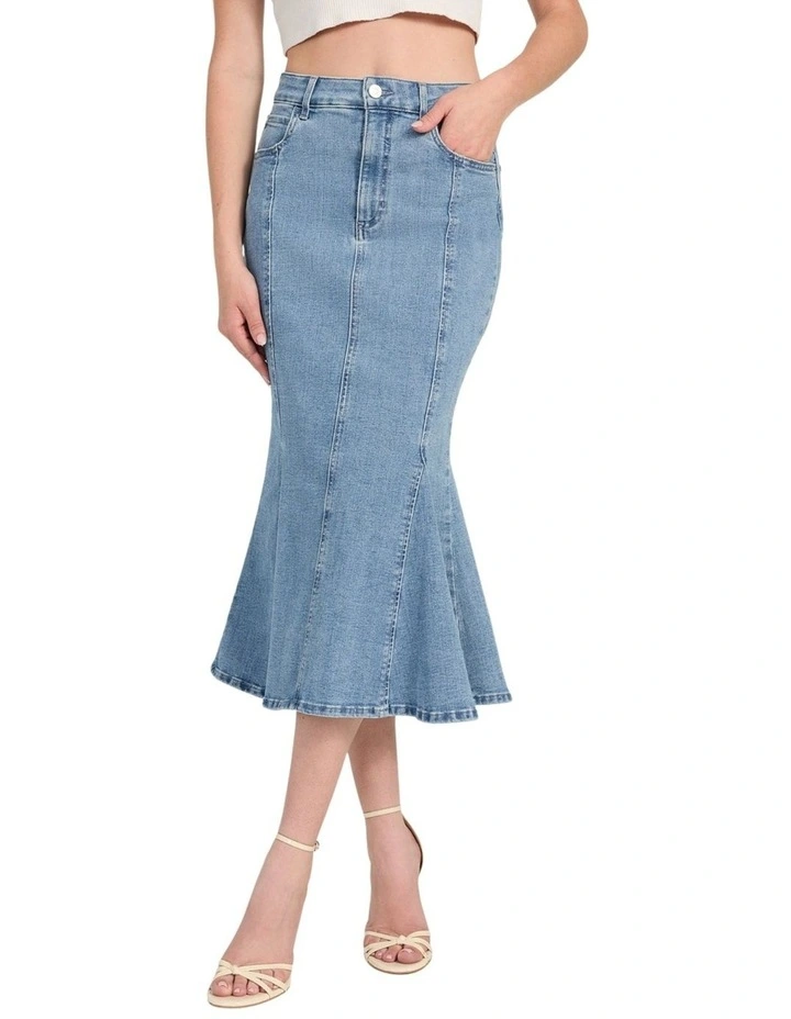 Lia Denim Midi Skirt in Blue image 3