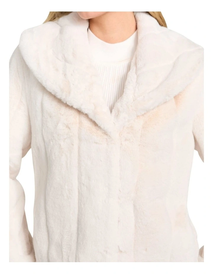 Sophy Faux-Fur Jacket in White image 4