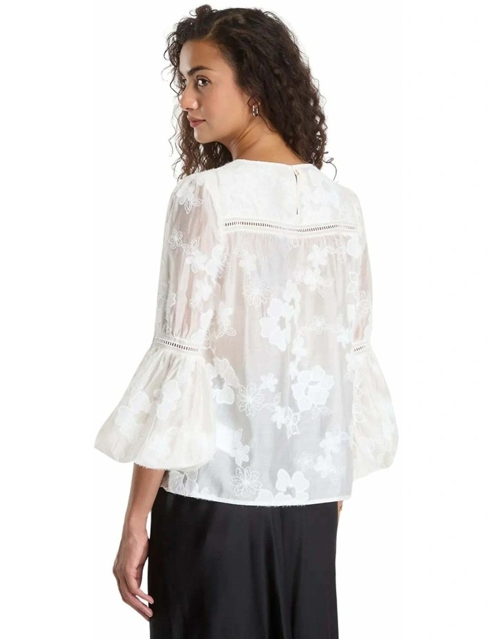 Long Sleeve Brigitte Embro Top in Cream White image 2