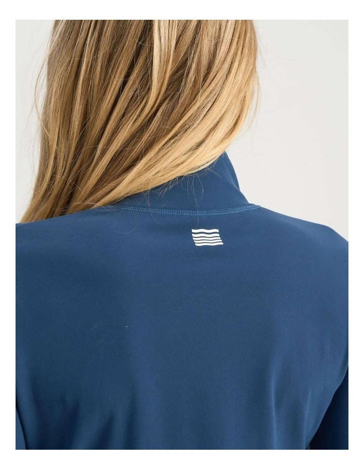 Elevate Jacket in Insignia Blue image 7