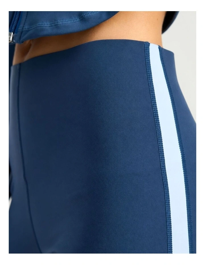 Bonded Legging in Insignia Blue image 5