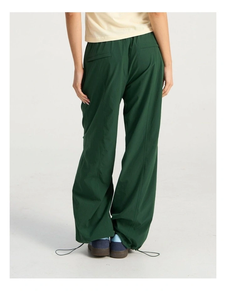 Parachute Pant in Deep Green image 4