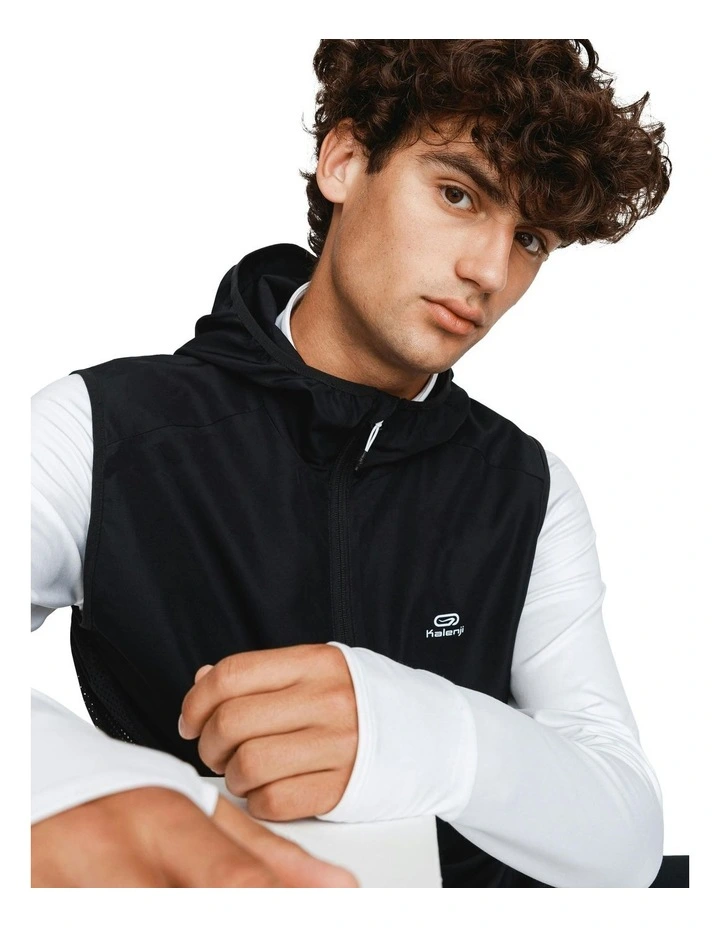 Kalenji Run Wind Running Sleeveless Wind Jacket in Black image 2