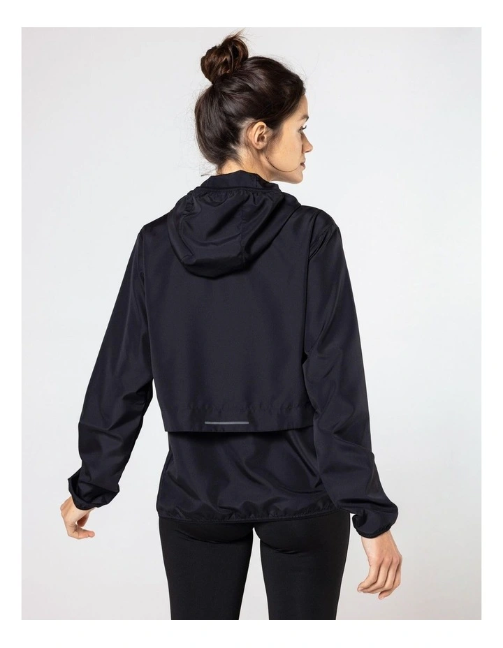 Run 100 Windproof Jacket in Black image 3