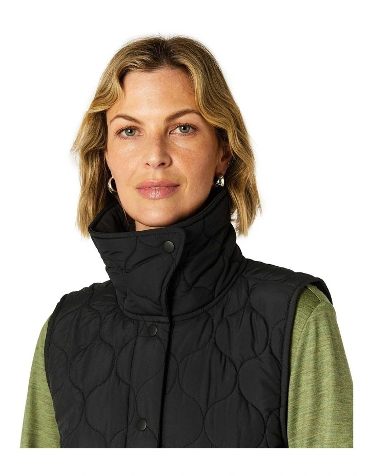 Ingrid Vest image 5