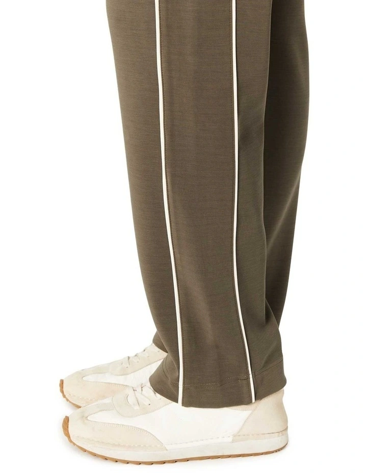 Sabine Pant image 6