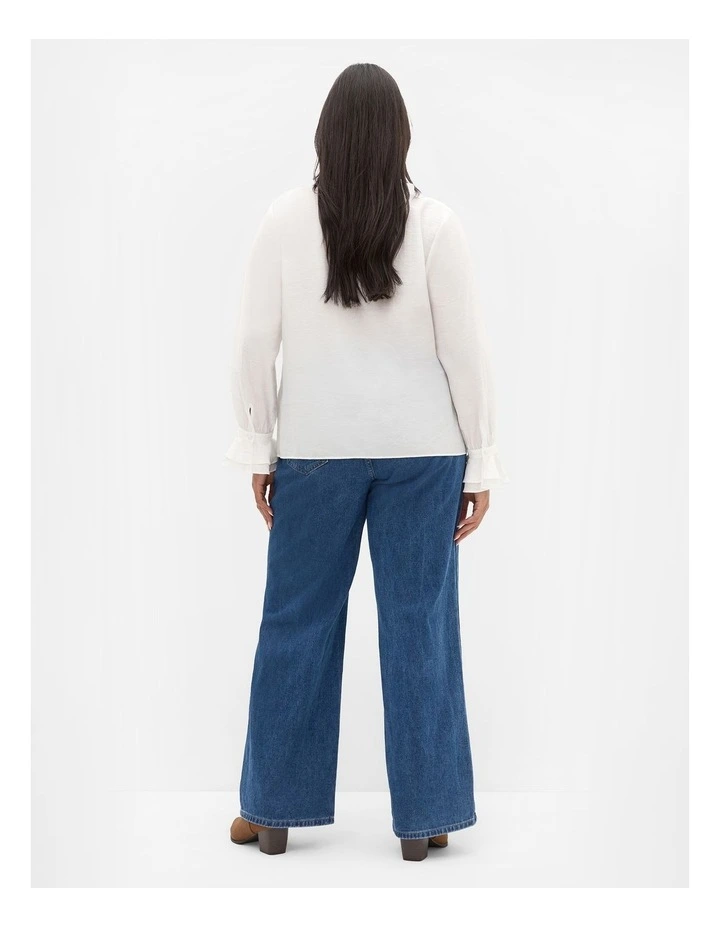 Dakota Frill Top in Ivory image 2
