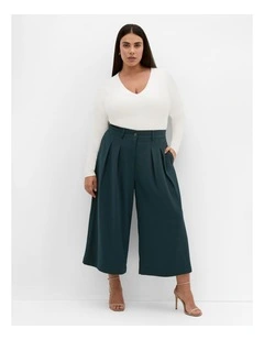Abbie Crop Pant in Deep Emerald