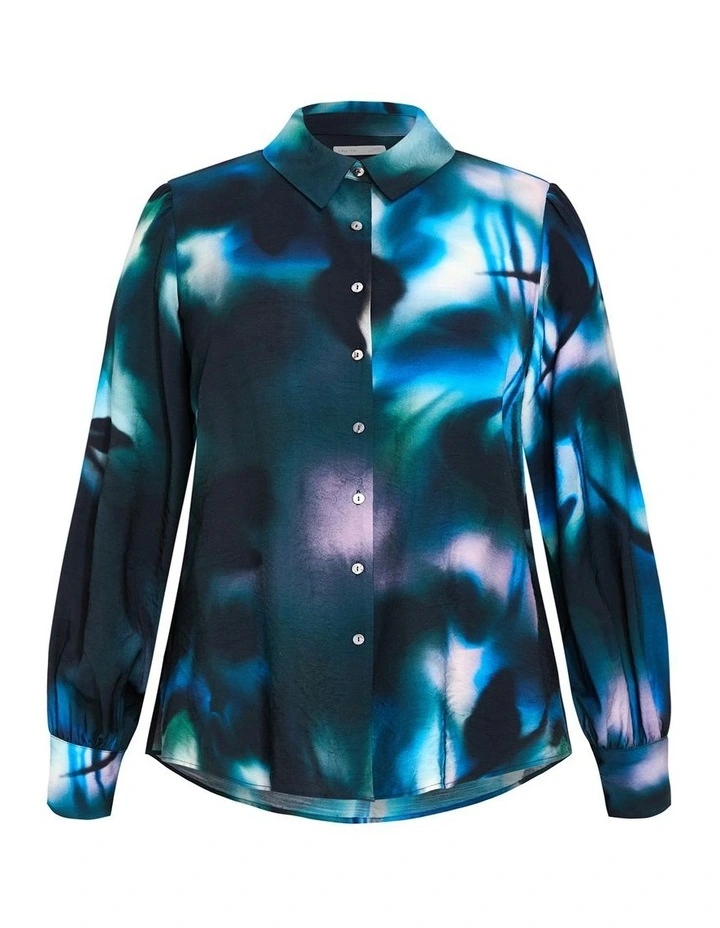 Hayley Haze Print Shirt in Deep Ocean image 3