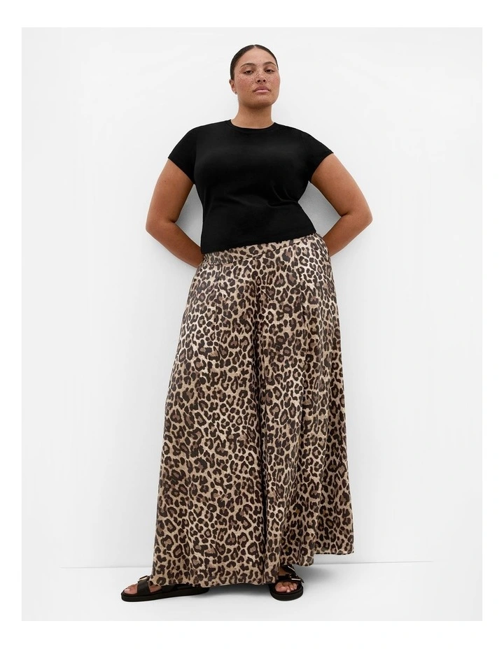 Elsie Leopard Print Wide Leg Pant in Chocolate image 1