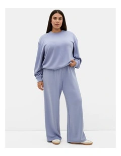 Mae Crew Neck Sweatshirt in Dusty Blue