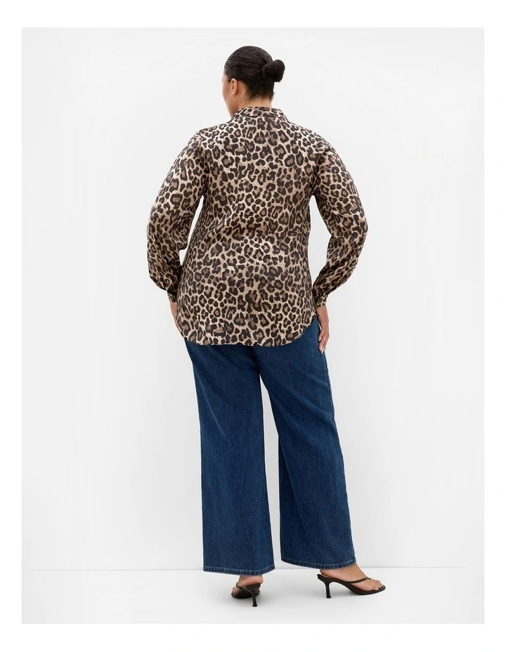 Elsie Leopard Print Shirt in Chocolate image 2