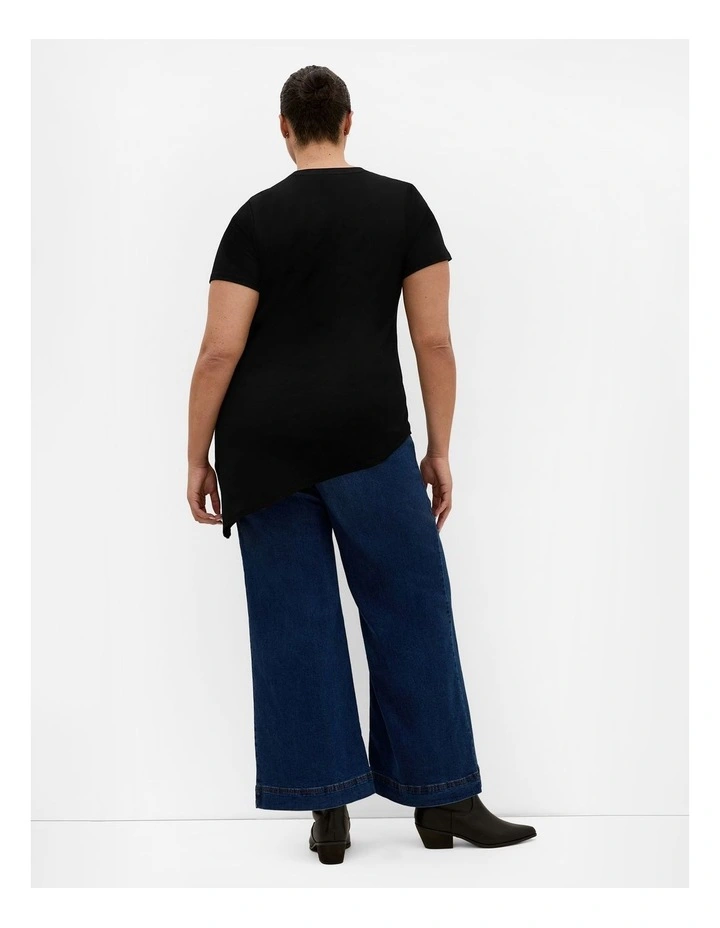 Angled Hem Cotton Tee in black image 2