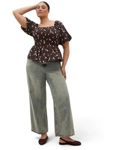 Aire Field Print Top in chocolate
