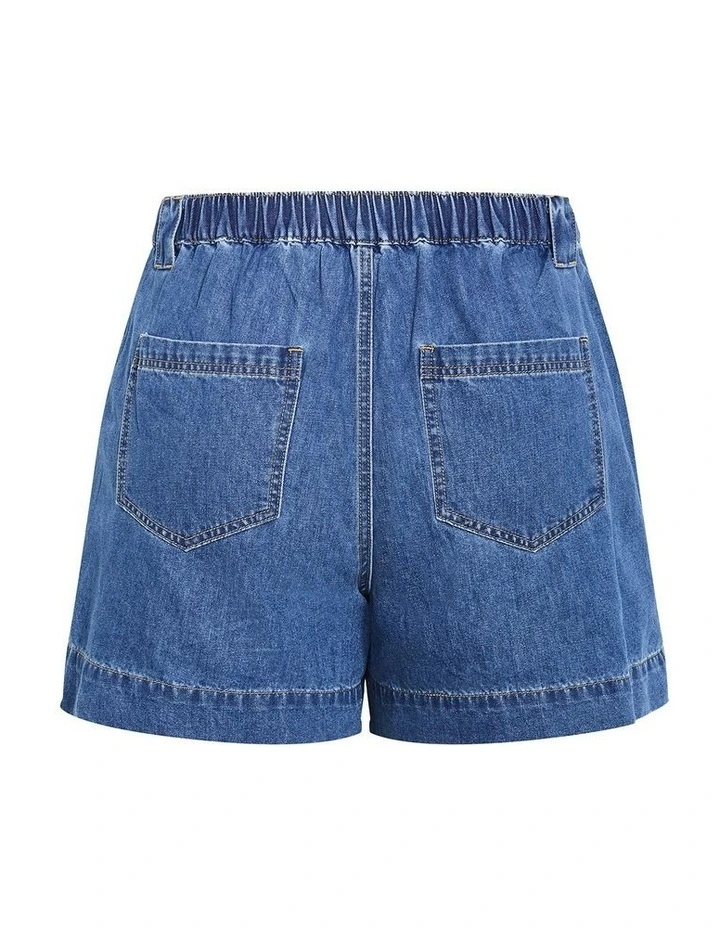 Plus Size Lia Denim Short in Mid Wash image 4