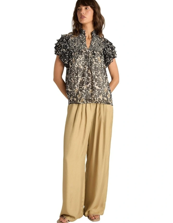 Lara Frill Top in Floral Animal image 4