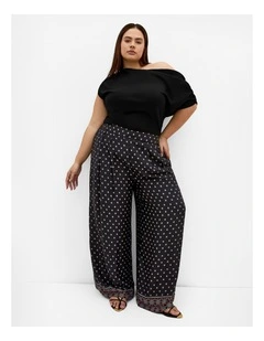 Plus Size Amber Boho Print Border Pant in Black