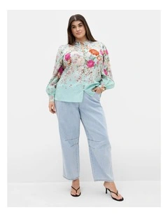 Plus Size Gianna Fleur Print Shirt in Soft Mint