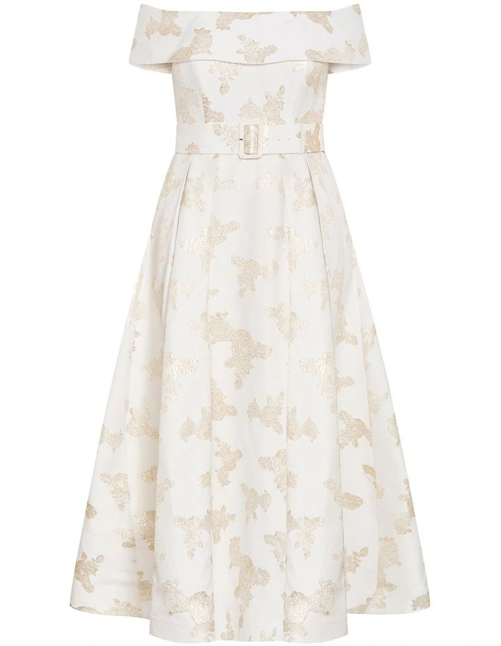Plus Size High Status Jacquard Gown in Light Gold image 3