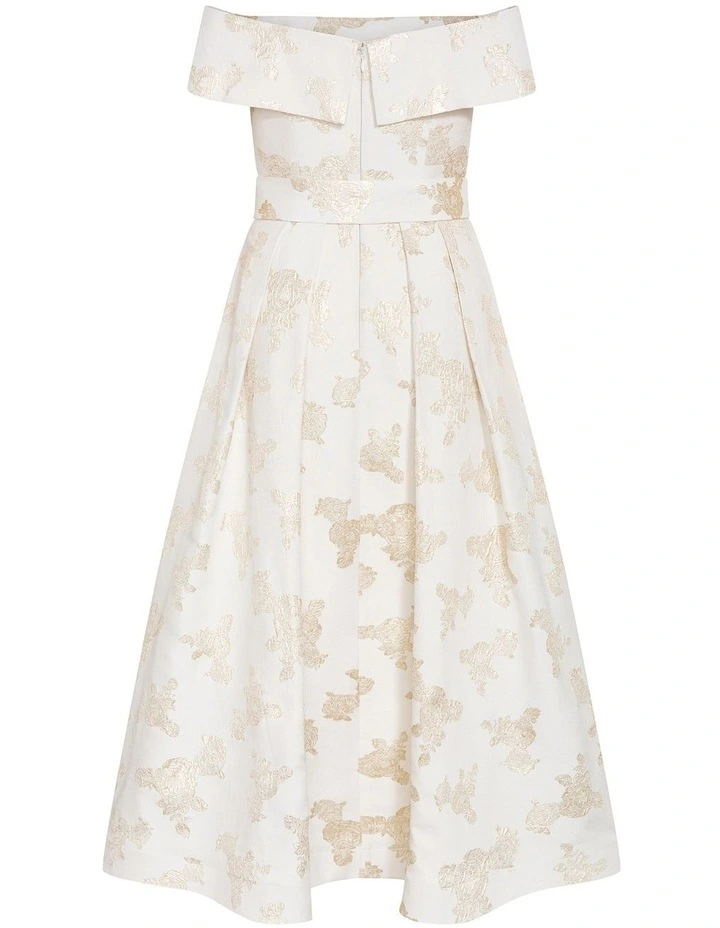 Plus Size High Status Jacquard Gown in Light Gold image 4