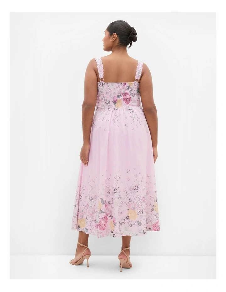 Plus Size Chelsea Botanical Border Print Maxi Dress in Soft Pink image 2
