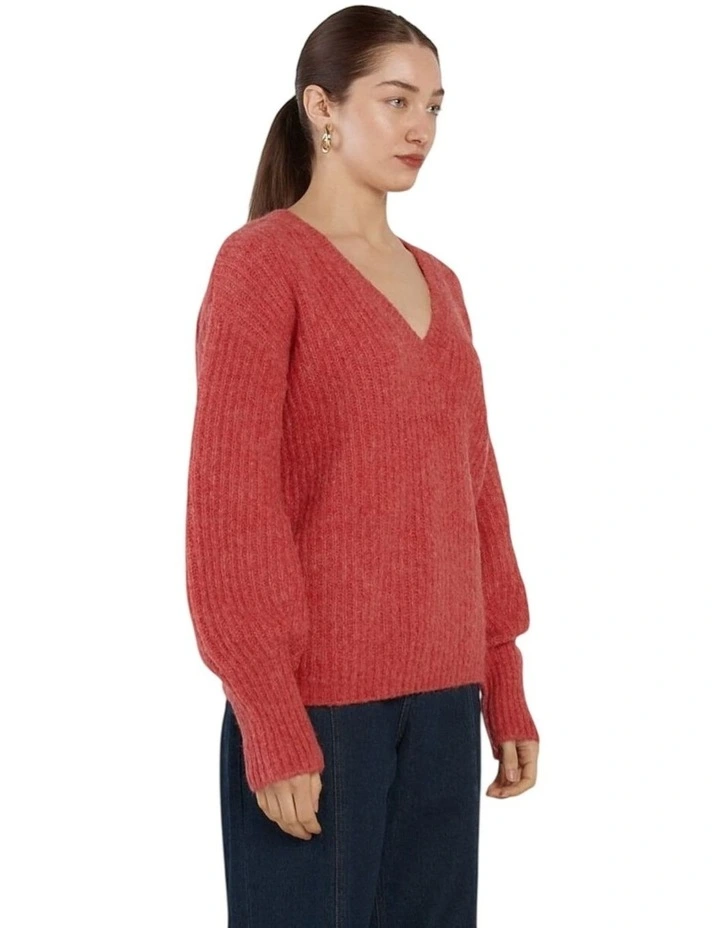 Remy VinNeck Jumper in Red image 3