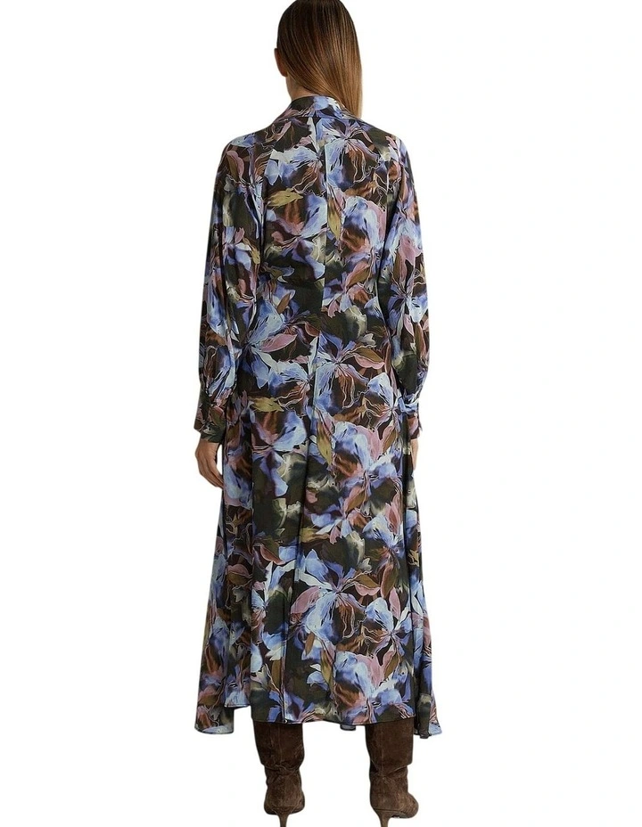 MJ26 Alix Fit and Flare Maxi Dress in Blurred Floral image 2