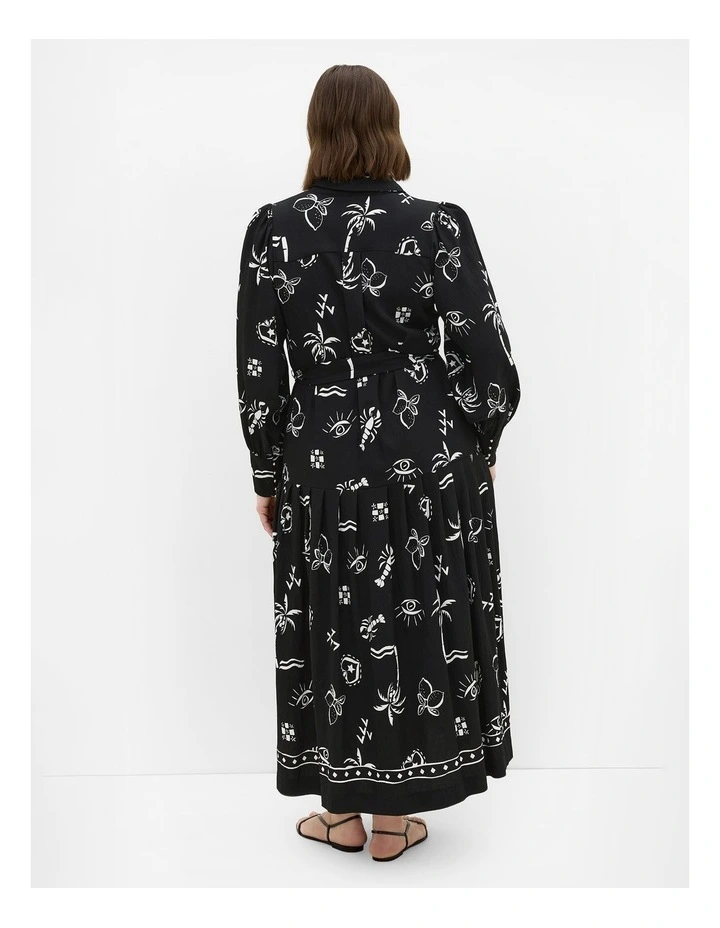 Plus Size Kinsley Print Maxi Dress in Black image 2