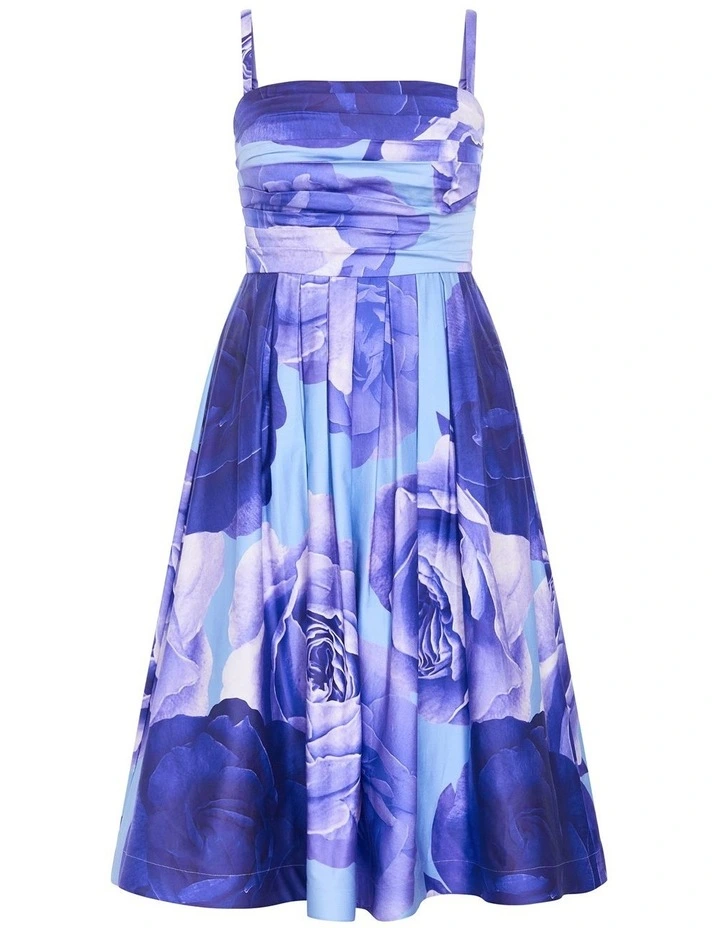 Plus Size Rosa Flora Print Sleeveless Midi Dress in Periwinkle image 3