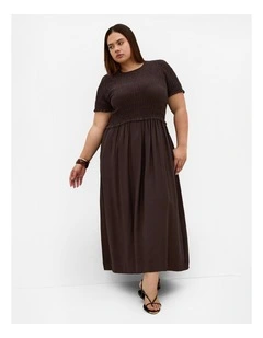 Plus Size Erika Shirred Bodice Dress in Chocolate
