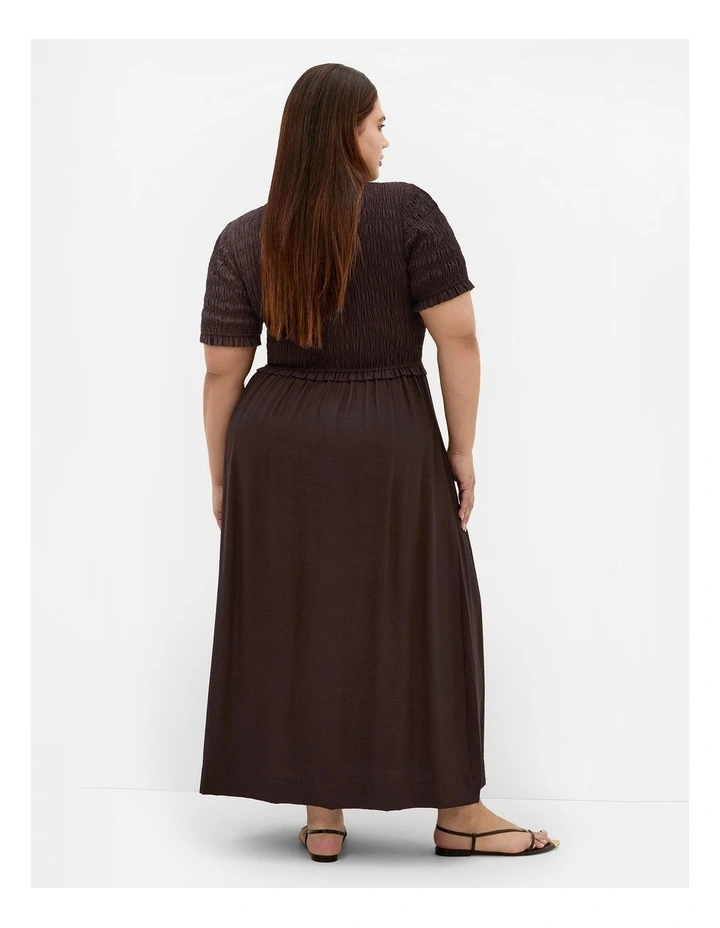 Plus Size Erika Shirred Bodice Dress in Chocolate image 2