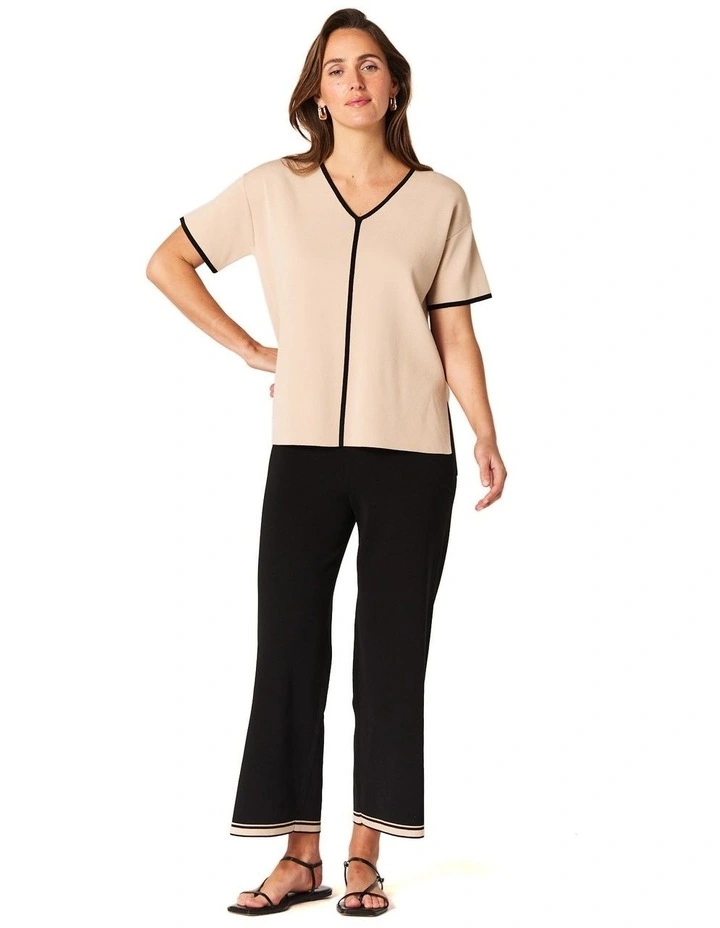 High-Rise Regular Fit Pant in Black image 1
