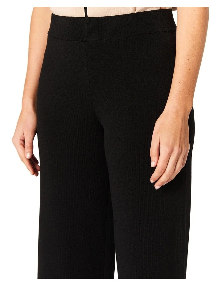 High-Rise Regular Fit Pant in Black image 5