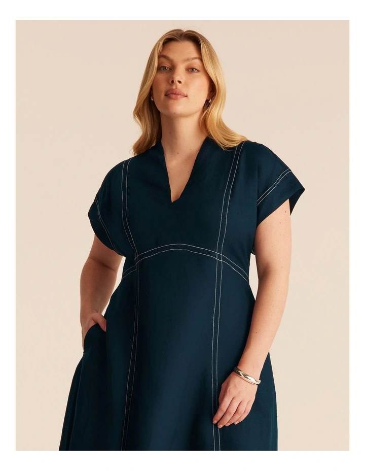 Arden Dress image 3