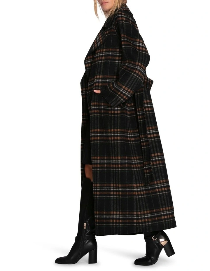 Heart To Heart Large Collar Maxi Coat in Black Plaid image 2
