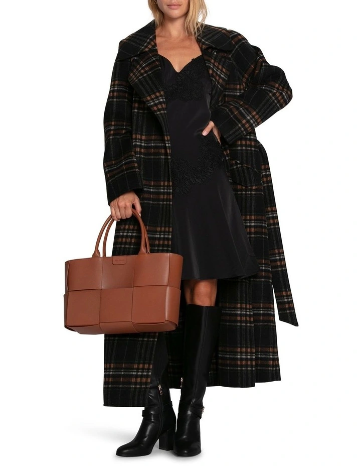 Heart To Heart Large Collar Maxi Coat in Black Plaid image 5