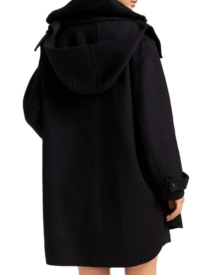Heavy Hearted Detachable Hooded Coat in Black image 3