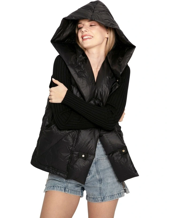 Landslide Zip-Off Puffer Vest in Black image 5