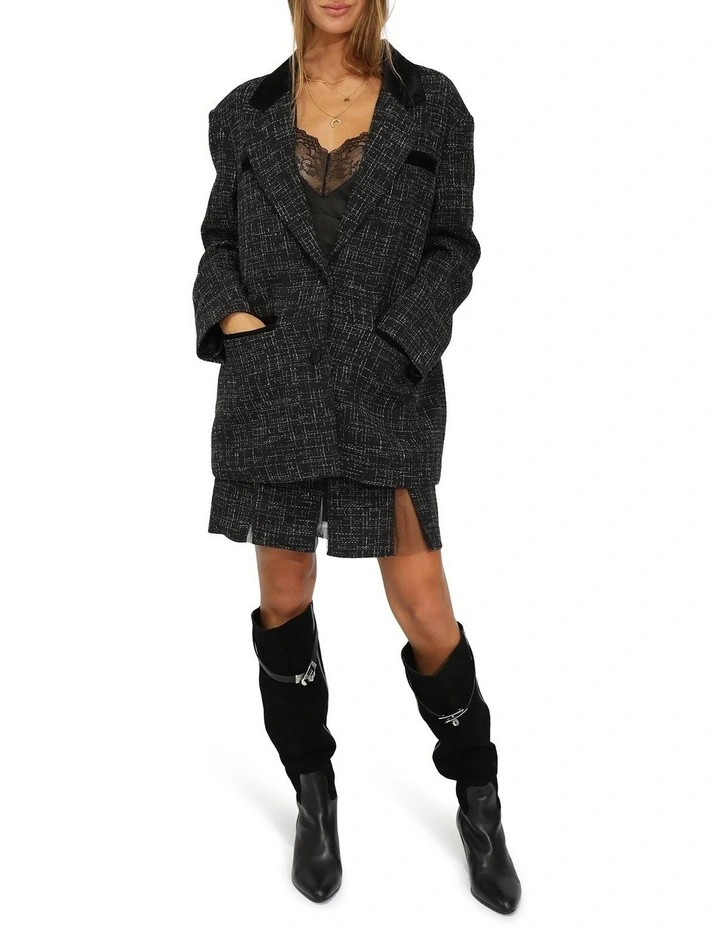 City Noir Tweed Oversized Blazer in Black image 7
