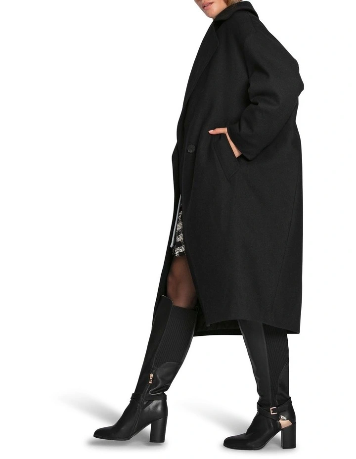 Adventure Lifetime Coat in Black image 2
