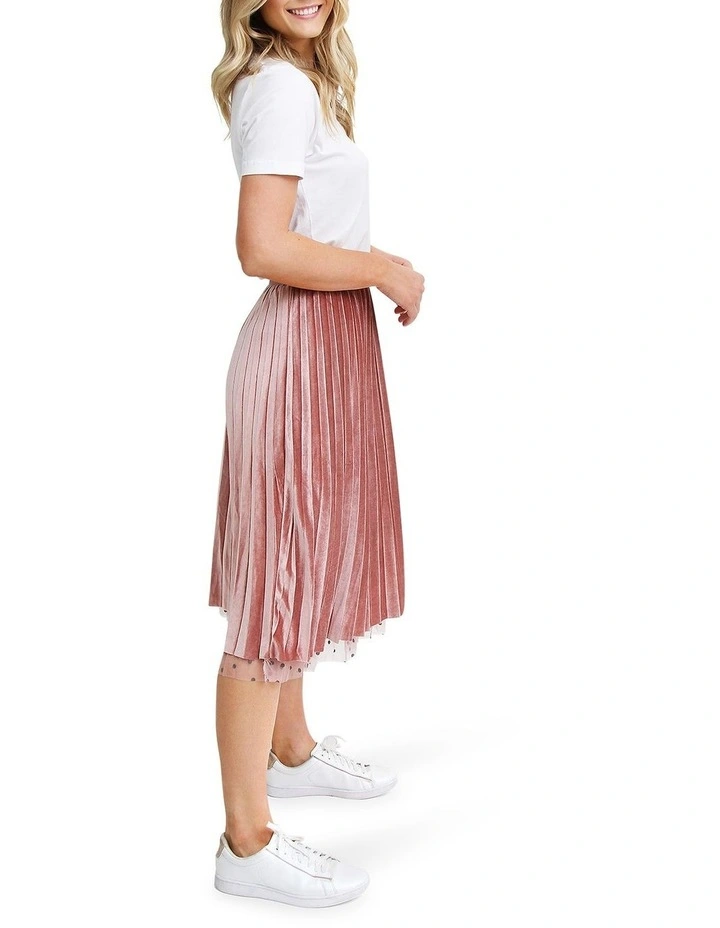 Mixed Feeling Reversible Skirt in Pink image 3