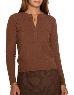 Frankie Textured Knitted Long Sleeve Top in Chocolate