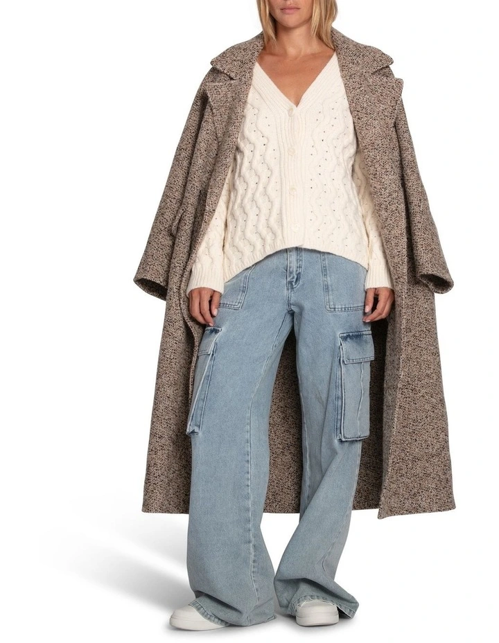 Sugar Plum Chunky Cardigan in Cream image 7