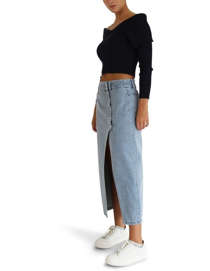 More Than Words Collared Knit Top in Navy image 7