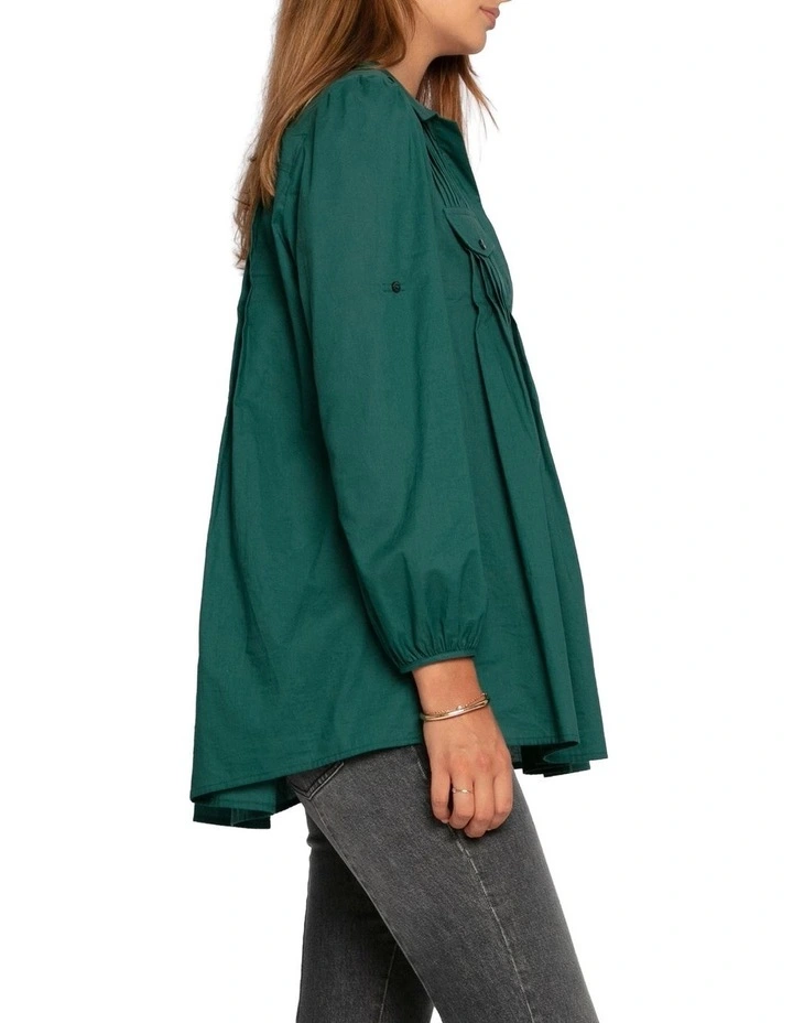 Catch Feelings Pintuck Shirt in Washed Green image 3