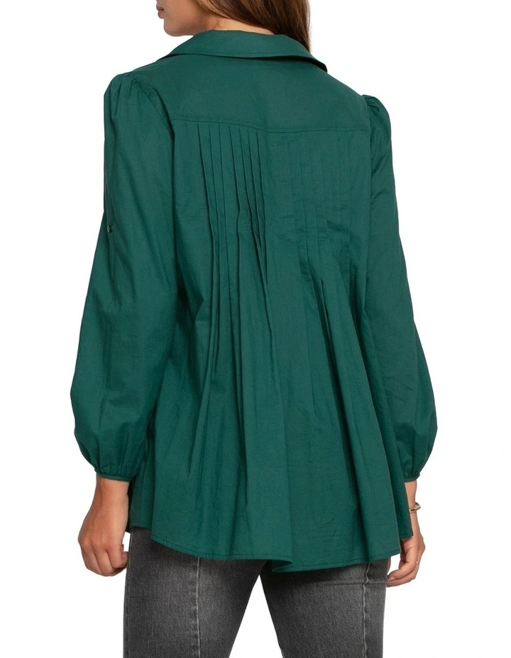 Catch Feelings Pintuck Shirt in Washed Green image 4