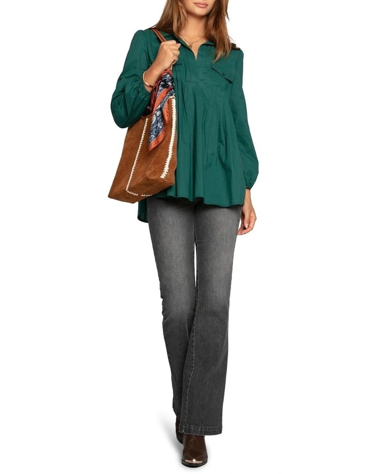 Catch Feelings Pintuck Shirt in Washed Green image 5