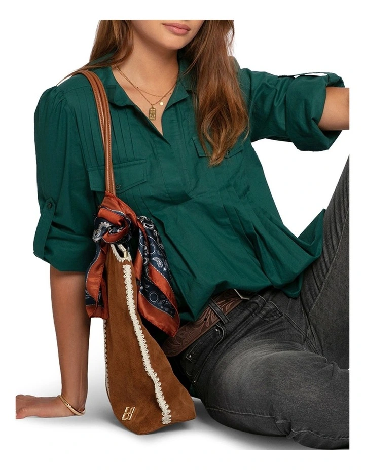 Catch Feelings Pintuck Shirt in Washed Green image 7