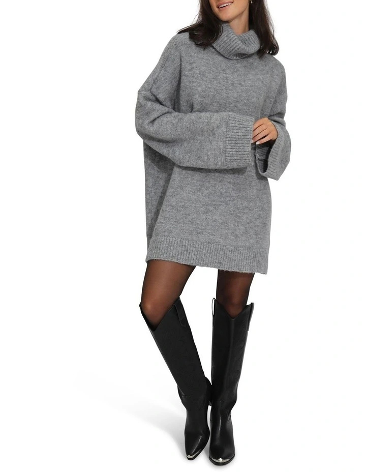 Cuddle Me Oversized Tunic Sweater in Grey image 4