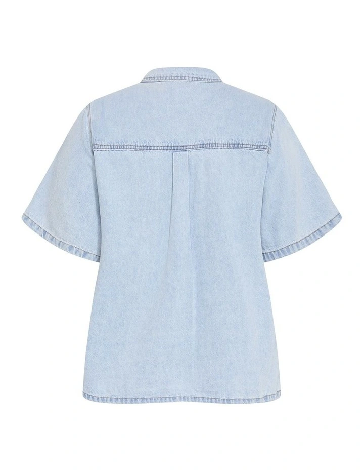 Plus Size Jas Short Sleeve Denim Shirt in Light Wash image 4